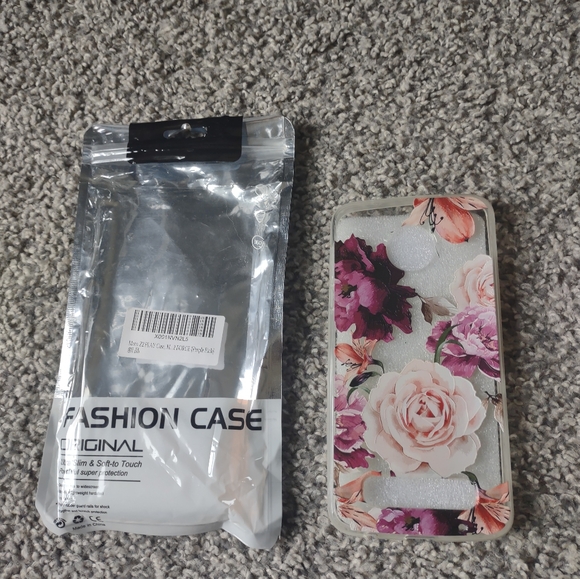 Phone Case - Moto Z2 Play Transparent Flex - Picture 10 of 15